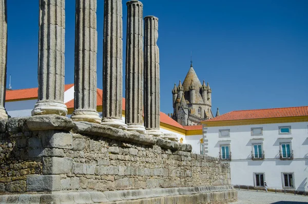 Římský Chrám Evory Templo Diana Starobylý Chrám Portugalském Městě Evora — Stock fotografie