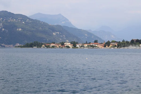 Fascynujący Widok Jezioro Como Wybrzeże Abbadia Lariana Lecco Włochy — Zdjęcie stockowe