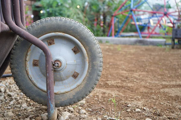 Gros Plan Sélectif Pneu Avant Chariot — Photo