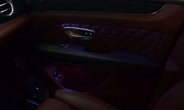 Munich Alemania 2021 Bentley Bentayga Interior Coche Lujoso Cómodo Moderno —  Fotos de Stock