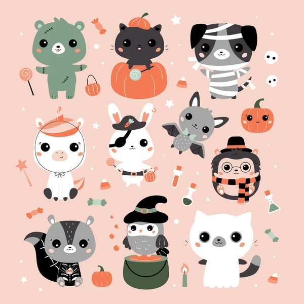 Zestaw Halloween z uroczymi zwierzętami w kostiumach - piratem, zombie, czarownicą, czarodziejem, szkieletem, mumią, jednorożcem i duchem. Kreskówkowe postacie z kawajami ze słodyczami i cukierkami. Ilustracja wektora. — Wektor stockowy