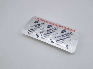 MANILA, PH - OCT 5 - Pfizer azitromycin dihidrat zithromax antibakteriyel tablet 5 Ekim 2020 tarihinde Manila, Filipinler.