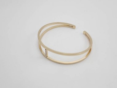 Altın kaplama bileklik moda aksesuar