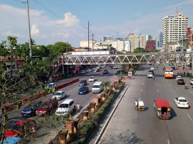MANILA, PH - OCT 7 - Gil Puyat Bulvarı 7 Ekim 2020, Manila, Filipinler.