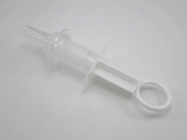透明婴儿注射器滴注器 — 图库照片