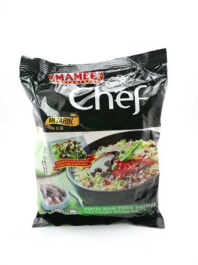 MANILA, PH - 11 Ocak 2020 'de Manila, Filipinler' de Mamee Chef baharatlı şehriyeli Shiitake şehriyesi.