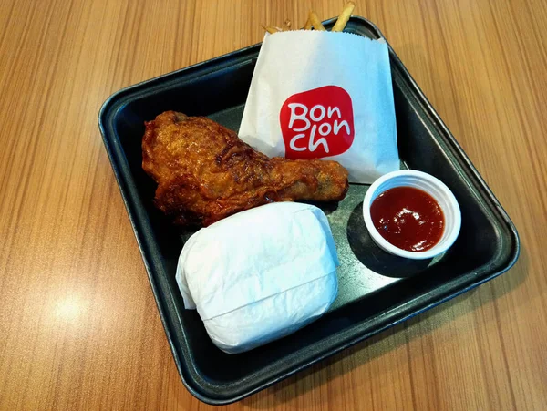 Manila Nov Bonchon Korean Fried Chicken Fries Rice Meal November — Stockfoto