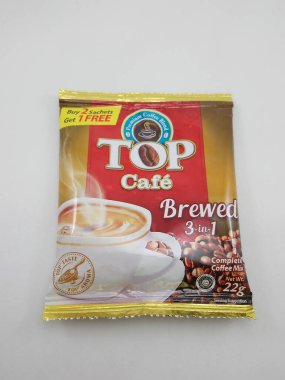 MANILA, PH - OCT 27 - En iyi kafe 27 Ekim 2020 'de Manila, Filipinler' de 1 kahve karışımında 3 adet demlendi.