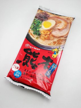 MANILA, PH - OCT 27 - Marutai Japon erişteleri Saga Shio Biftek Ramen aromalı 27 Ekim 2020 Manila, Filipinler.