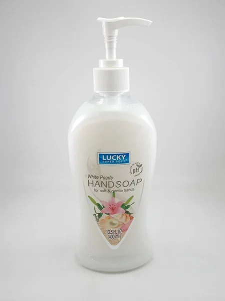 Manila Oct Lucky Super Soft White Pearls Hand Soap October — Fotografia de Stock