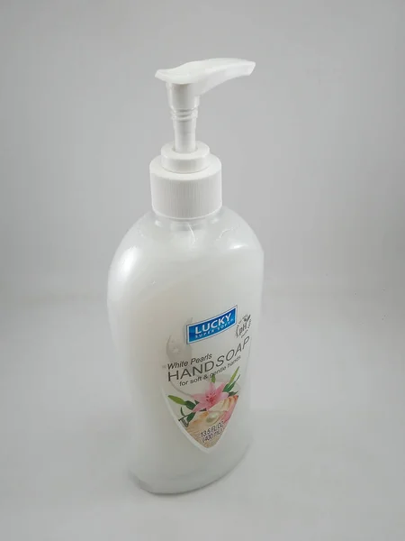 Manila Oct Lucky Super Soft White Pearls Hand Soap October — Fotografia de Stock