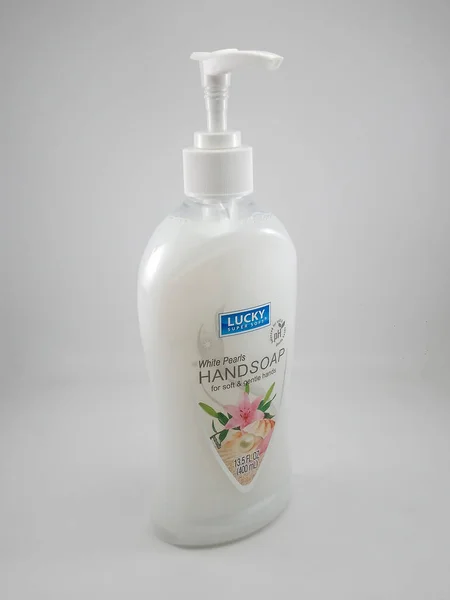 Manila Oct Lucky Super Soft White Pearls Hand Soap October — Fotografia de Stock