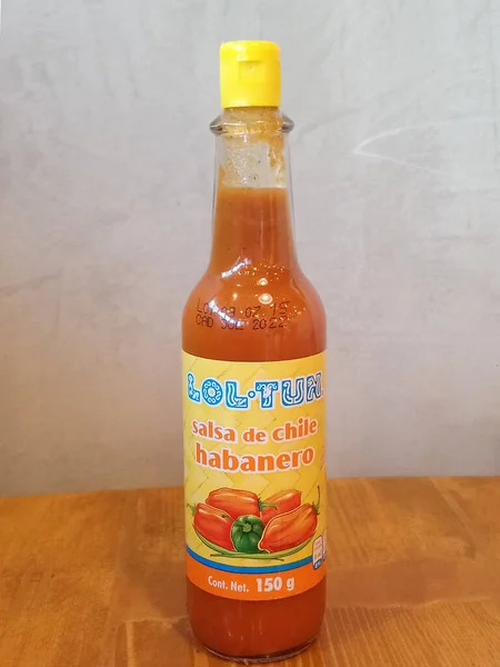 Manila Oct Lol Tun Salsa Chile Habanero Hot Sauce Octubre —  Fotos de Stock