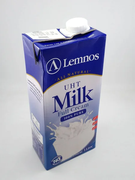 Manila Oct Lemnos All Natural Uht Full Cream Milk Жовтня — стокове фото