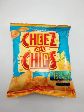 MANILA, PH - 27 Ekim 2020 'de Filipinler, Manila' da peynir aromalı cips üzerine Oishi Cheez.