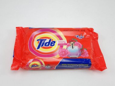 MANILA, PH - OCT 27 - 27 Ekim 2020 'de Filipinler' in Manila şehrinde çorak bahçeli çamaşır deterjanı.