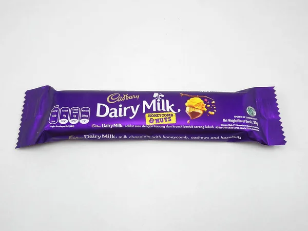 Manila Oct Cadbury Milk Chocolate Bar Honeycomb Nuts Octubre 2020 — Foto de Stock