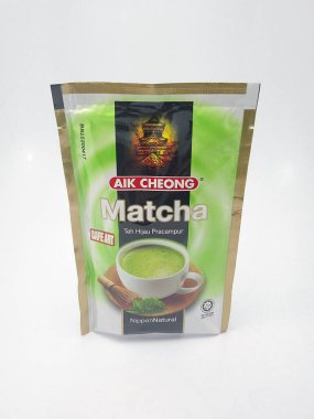 QUEZON CITY, PH - 20 Kasım 2020 'de Filipinler' in Quezon şehrinde Aik cheong matcha yeşil çay içeceği.