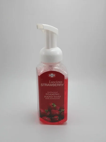 Quezon City Nov Cleene Antibacterial Foaming Hand Soap Luscious Strawberry — Stock Photo, Image