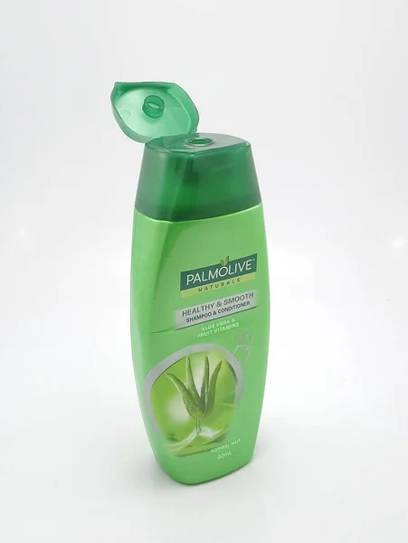 Quezon City Nov Palmolive Naturals Aloe Vera Fruit Vitamins Shampoo — Stock Photo, Image