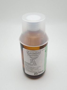 MANILA, PH - NOV 25 - Lactulose Duphalac şurubu 25 Kasım 2020, Manila, Filipinler.