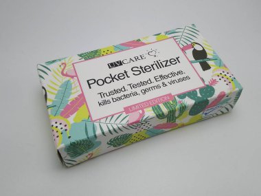 MANILA, PH - NOV 11 - UV cep sterilizatörü 11 Kasım 2020, Manila, Filipinler.