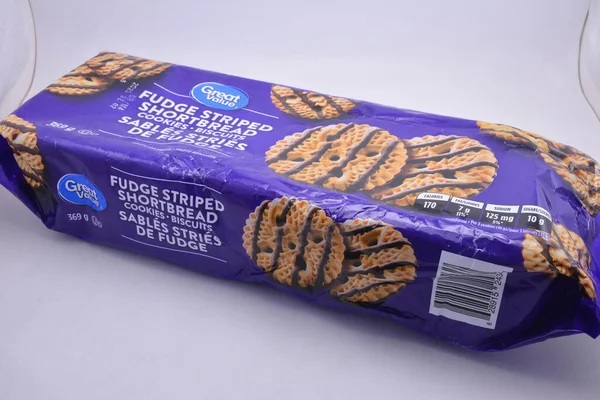 Manila July Great Value Fudge Striped Shortbread Cookies Biscuits July —  Fotos de Stock