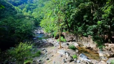 Tanay, Rizal, Filipinler 'de Daranak şelaleleri