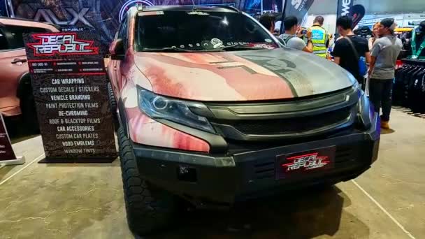 Pasay July Decal Republic Booth July 2019 Philippine Autocon Car — Stock Video