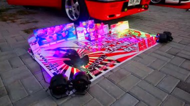 RIZAL, PH - 11 Şubat 2019 'da Taytay, Rizal, Filipinler' deki East Auto Show 'da Mitsubishi Lancer. 