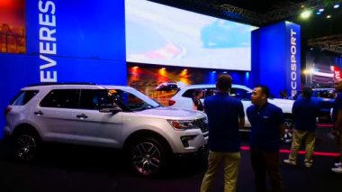 Pasay, PH - 7 Nisan - Ford araba standı 7 Nisan 2019 tarihinde Pasay, Filipinler 'de Manila Uluslararası Otomobil Fuarı' nda.