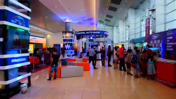 Pasay April People Gathering Manila International Auto Show April 2019 — Stock Video