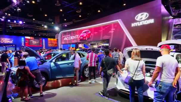 Pasay April Περίπτερο Hyundai Στη Manila International Auto Show Στις — Αρχείο Βίντεο