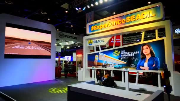 Pasay April Seaoil Booth Manila International Auto Show April 2019 — Stock Video