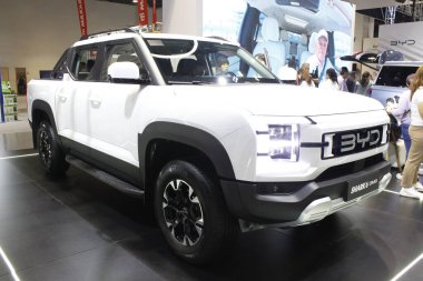 PAsay, PH - OCT 25 - Byd köpekbalığı 6 Filipin elektrikli araç zirvesinde (PEVS) 25 Ekim 2025, Pasay, Filipinler. PEVS, Filipinler 'de düzenlenen yıllık bir otomobil etkinliğidir..