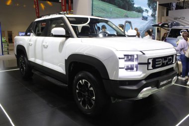 PAsay, PH - OCT 25 - Byd köpekbalığı 6 Filipin elektrikli araç zirvesinde (PEVS) 25 Ekim 2025, Pasay, Filipinler. PEVS, Filipinler 'de düzenlenen yıllık bir otomobil etkinliğidir..