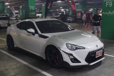 PARANAQUE, PH - OCT 11 - Toyota Gazoo Racing (GR) ihracat şampiyonasında Toyota 86 11 Ekim 2025 tarihinde Paranaque, Filipinler 'de. Toyota GR ihracat şampiyonası Filipinler 'de bir otomobil etkinliğidir..