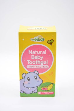 MANILA, PH - 22 Şubat - 22 Şubat 2025 'te Filipinler' in Manila şehrinde küçük tomurcuklar doğar. Minik tomurcuklar Filipinli bir bebek bakımı ürünleri üreticisi..