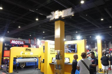 15 Kasım 2025 'te Pasay, Filipinler' deki Manila Oto Salonu 'nda Xpel standı. Manila Oto Salonu, Filipinler 'de bir otomobil fuarı etkinliğidir..