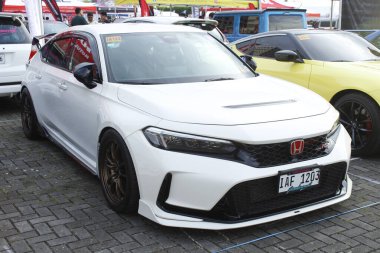 Pasay, PH-13 - Honda Civic Bumper 2 Tampon Araba Fuarı 'nda 13 Aralık 2025 Pasay, Filipinler' de. Bumper 2 Bumper, Filipinler 'de düzenlenen bir otomobil fuarıdır..