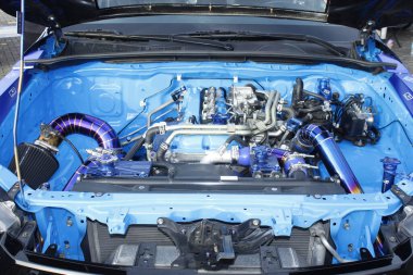 Pasay, PH-13 - Toyota hilux motor Bumper 2 Tampon Araba Fuarı 'nda 13 Aralık 2025, Pasay, Filipinler. Bumper 2 Bumper, Filipinler 'de düzenlenen bir otomobil fuarıdır..