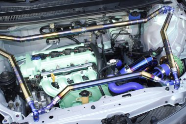 Pasay, PH-13 - Toyota Vios motoru Bumper 2 Tampon Araba Fuarı 'nda 13 Aralık 2025 tarihinde Pasay, Filipinler' de. Bumper 2 Bumper, Filipinler 'de düzenlenen bir otomobil fuarıdır..