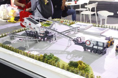 Pasay, PH-NOV 8 - Daswell 8 Kasım 2025 tarihinde Filipinler 'in Pasay kentinde Philconstruct' ta rol modelliği yaptı. Philconstruct, Filipinler 'de yıllık bir inşaat fuarıdır..