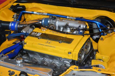 PARANAQUE, PH - 8 Şubat - Honda sivil motoru 8 Şubat 2026 tarihinde Paranaque, Filipinler 'de Superfest Manila' da. Superfest Manila, Filipinler 'de düzenlenen bir otomobil fuarıdır..