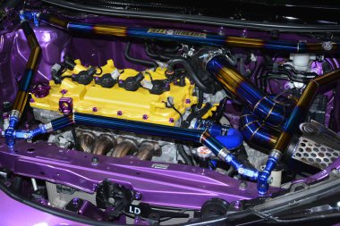 8 Şubat 2026 'da Paranaque, Filipinler' de Superfest Manila 'da Toyota Vios motoru. Superfest Manila, Filipinler 'de düzenlenen bir otomobil fuarıdır..