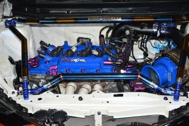 8 Şubat 2026 'da Paranaque, Filipinler' de Superfest Manila 'da Toyota Vios motoru. Superfest Manila, Filipinler 'de düzenlenen bir otomobil fuarıdır..