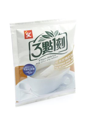 MANILA, PH - 22 Şubat - 23: 15 Manila, Filipinler 'de 22 Şubat 2025 tarihinde kavrulmuş sütlü çay. Öğleden sonra 3: 15 Tayvan 'da bir sütlü çay imalatçısı..