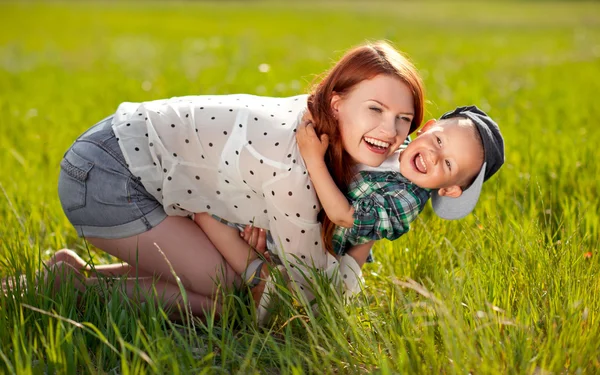 kadın çocuk alanı ile