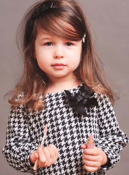 Pequena menina elegante — Fotografia de Stock