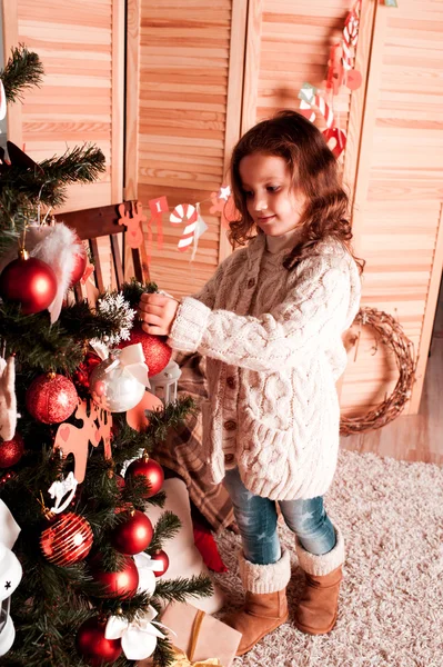 Little girl at Christmas eve — Stock Photo, Image